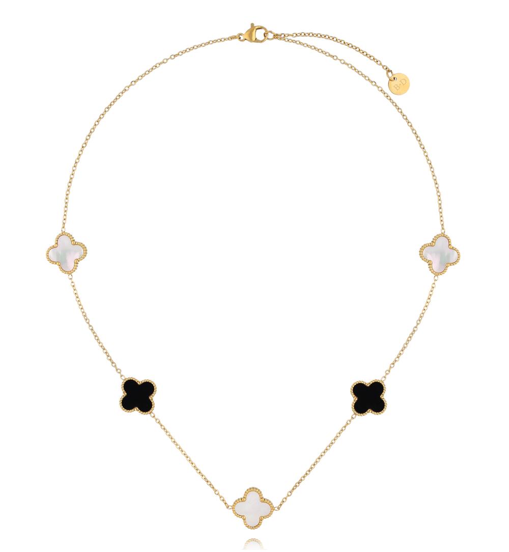 Naszyjnik z białymi i czarnymi koniczynkami NSY0805