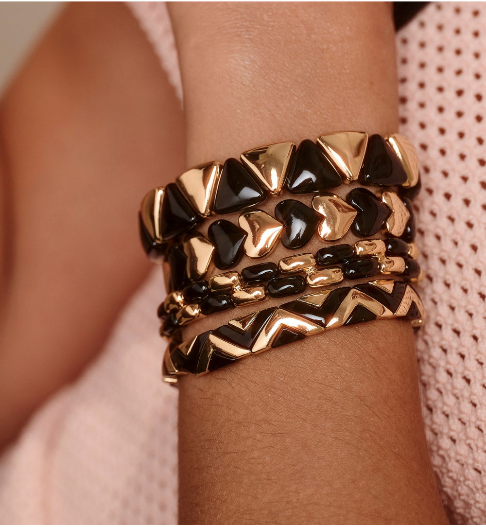 Zestaw bransoletek w czerni i złocie ZN0055