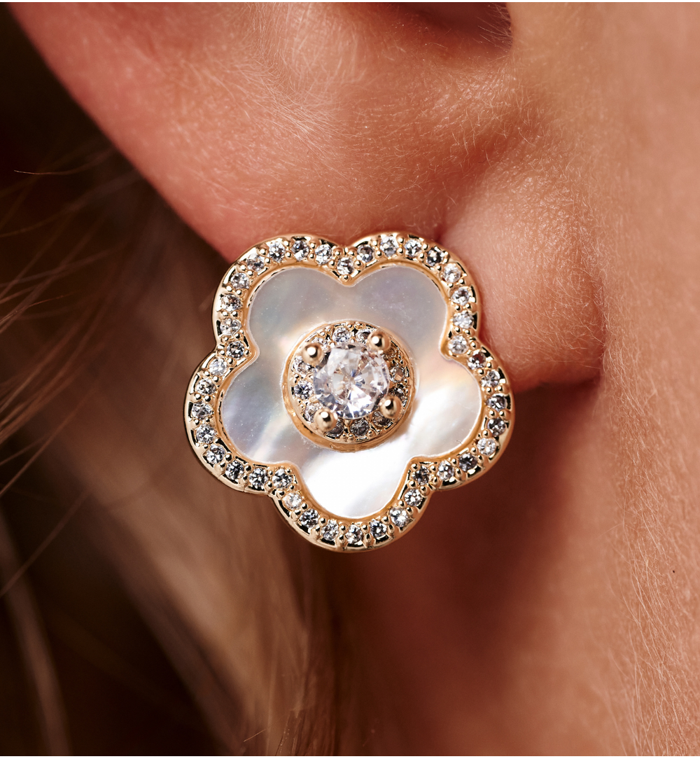 Kolczyki kwiatki z masą perłową i cyrkoniami KSS2077