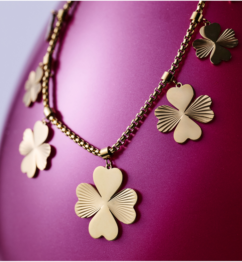 Naszyjnik z koniczynkami złoty NEA0039