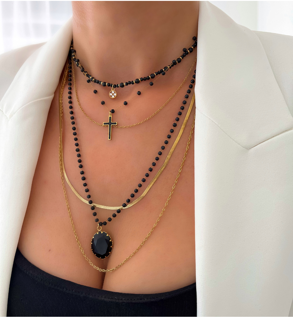Naszyjnik czarny z krzyżykiem Black Cross NSY0042