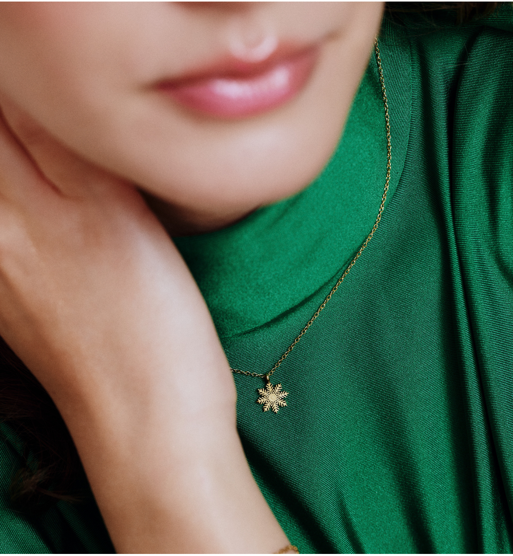 Naszyjnik ze śnieżynką złoty NSA1377