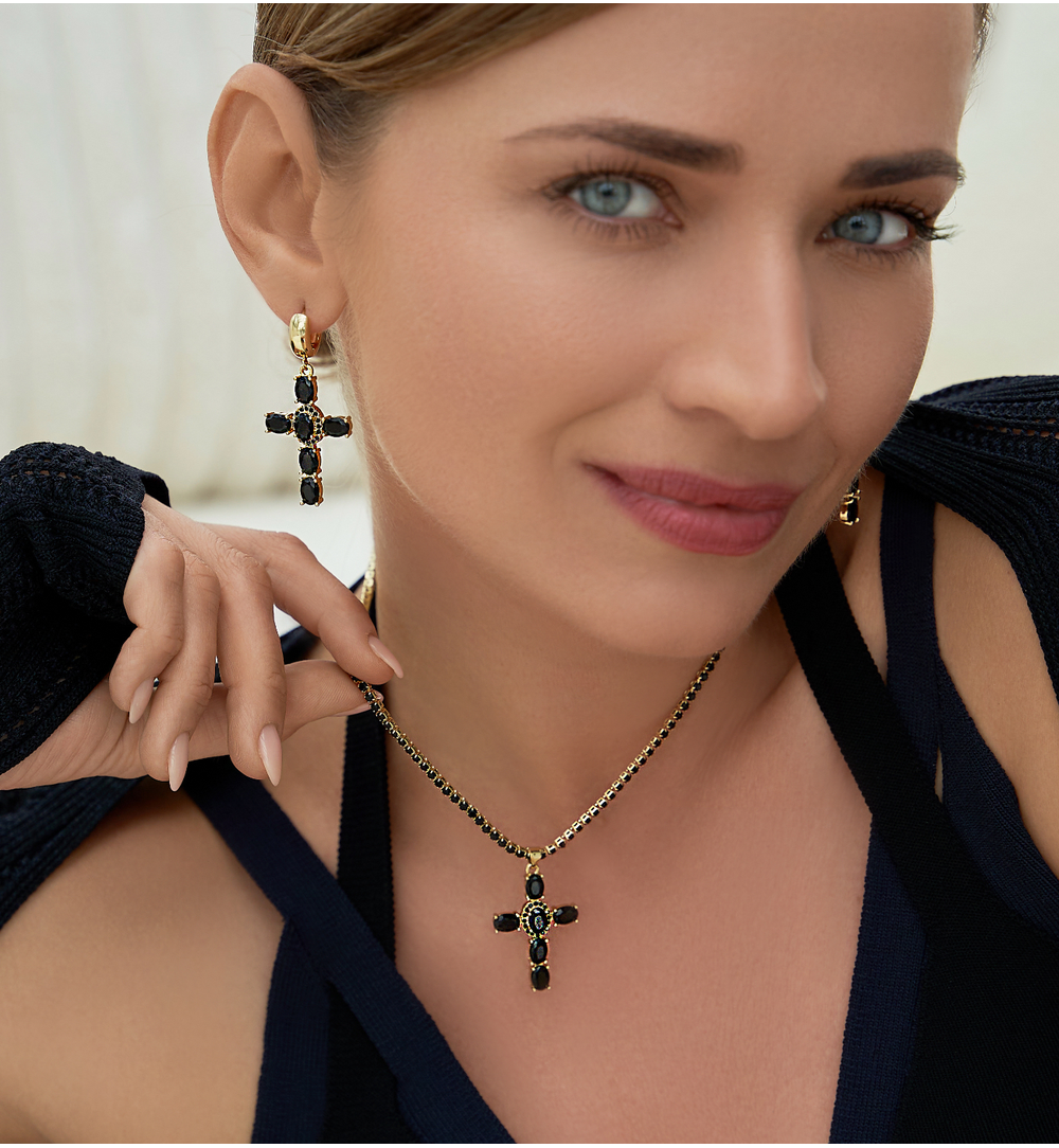 Kolczyki czarne krzyżyki z kryształkami Hullu KRG0941