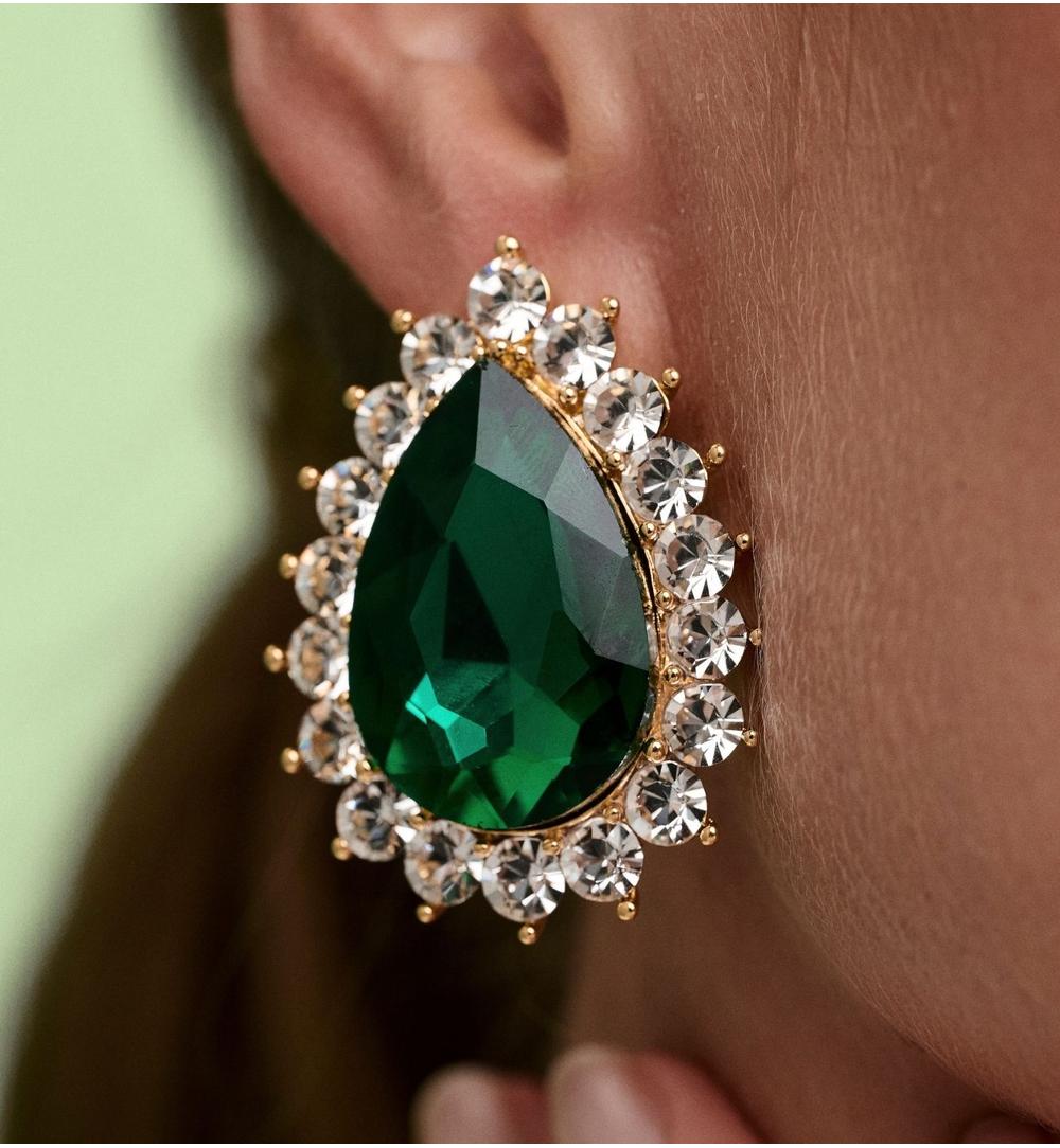 Kolczyki z zielonymi kryształami w kształcie kropli i cyrkoniami w złotym wykończeniu KSS2253