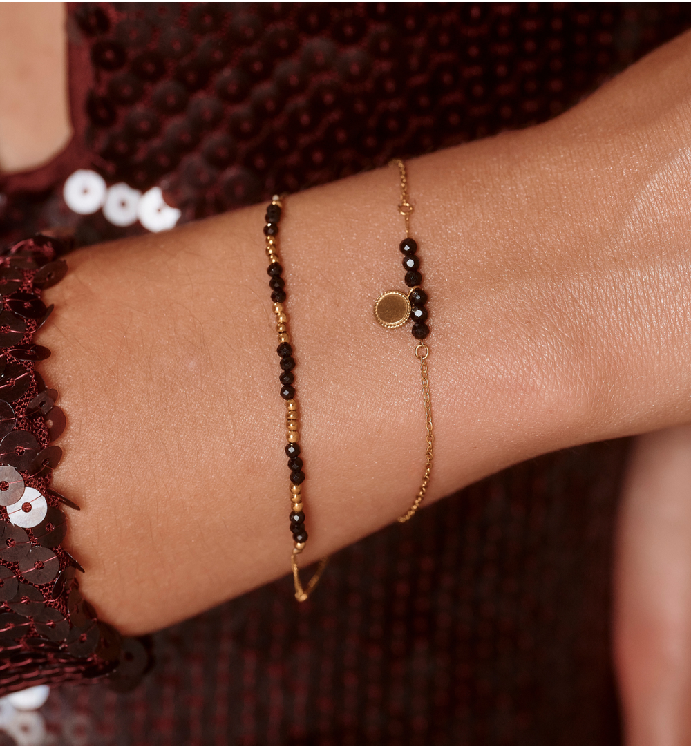 Bransoletka z czarnym agatem złota BEA0046