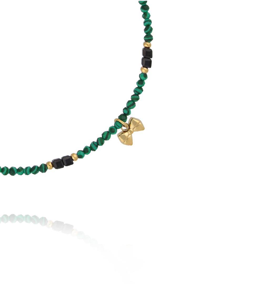 Bransoletka z malachitu i czarnych kamieni ze złotą kokardką BTW3511