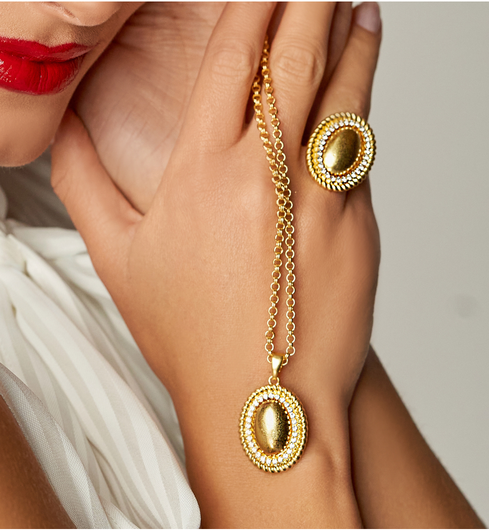 Pierścionek złoty z owalną zawieszką Maubeuge PRG0290