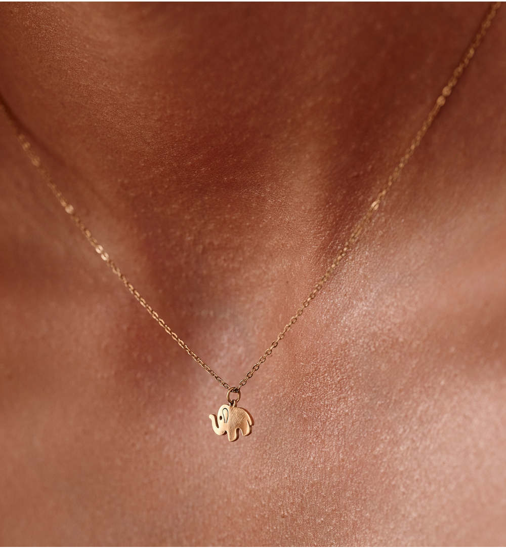 Naszyjnik ze słonikiem złoty dla mamy NSY0781
