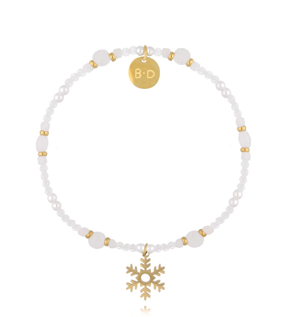 Zestaw zimowych bransoletek z zawieszkami – złote płatki śniegu ZN0028