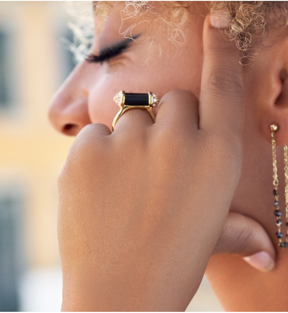 Pierścionek z obsydianem i cyrkoniami Cristal Stone PLB0038