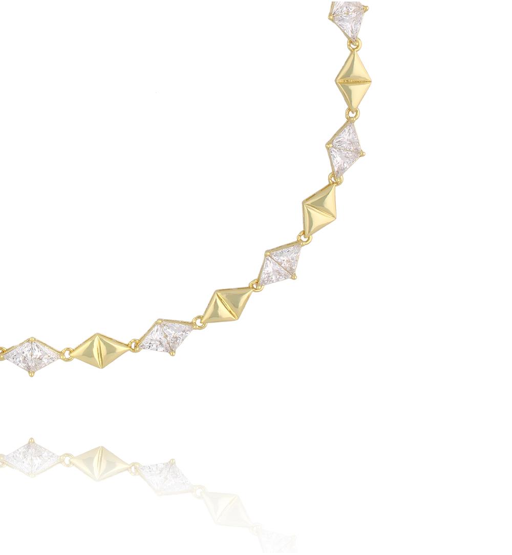 Naszyjnik złocony z geometrycznymi i połyskującymi kryształkami NS0416