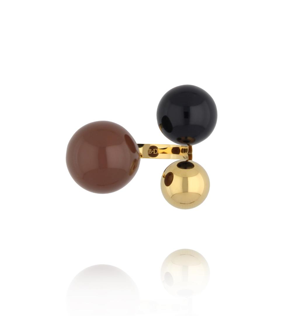Pierścionek z trzema kulami – złoto, czerń i głęboki brąz PSA1110