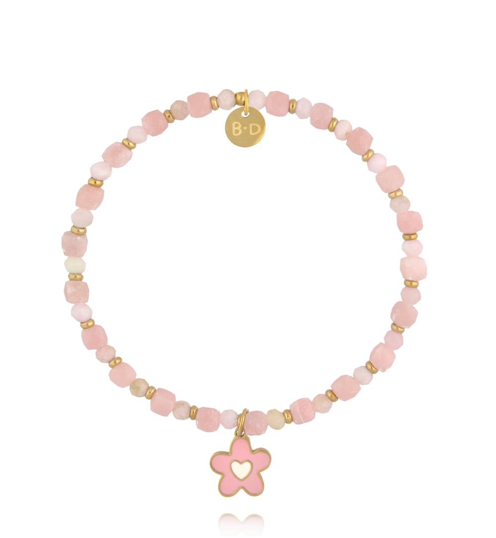 Bransoletka z różowego opalu z emaliowanym kwiatkiem BTW3707