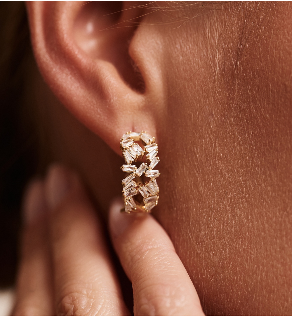 Kolczyki półkola ze złota i cyrkonii KLU0149