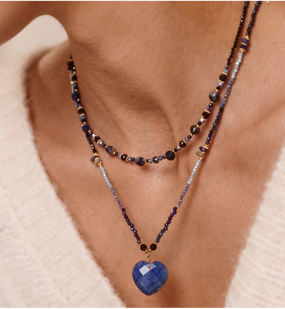 Naszyjnik z sodalitami i szklanymi koralikami NTW1573