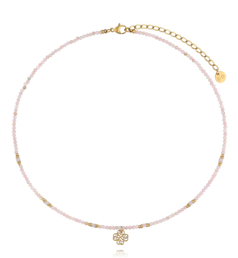 Naszyjnik z różowym opalem i ażurową koniczynką NTW1632