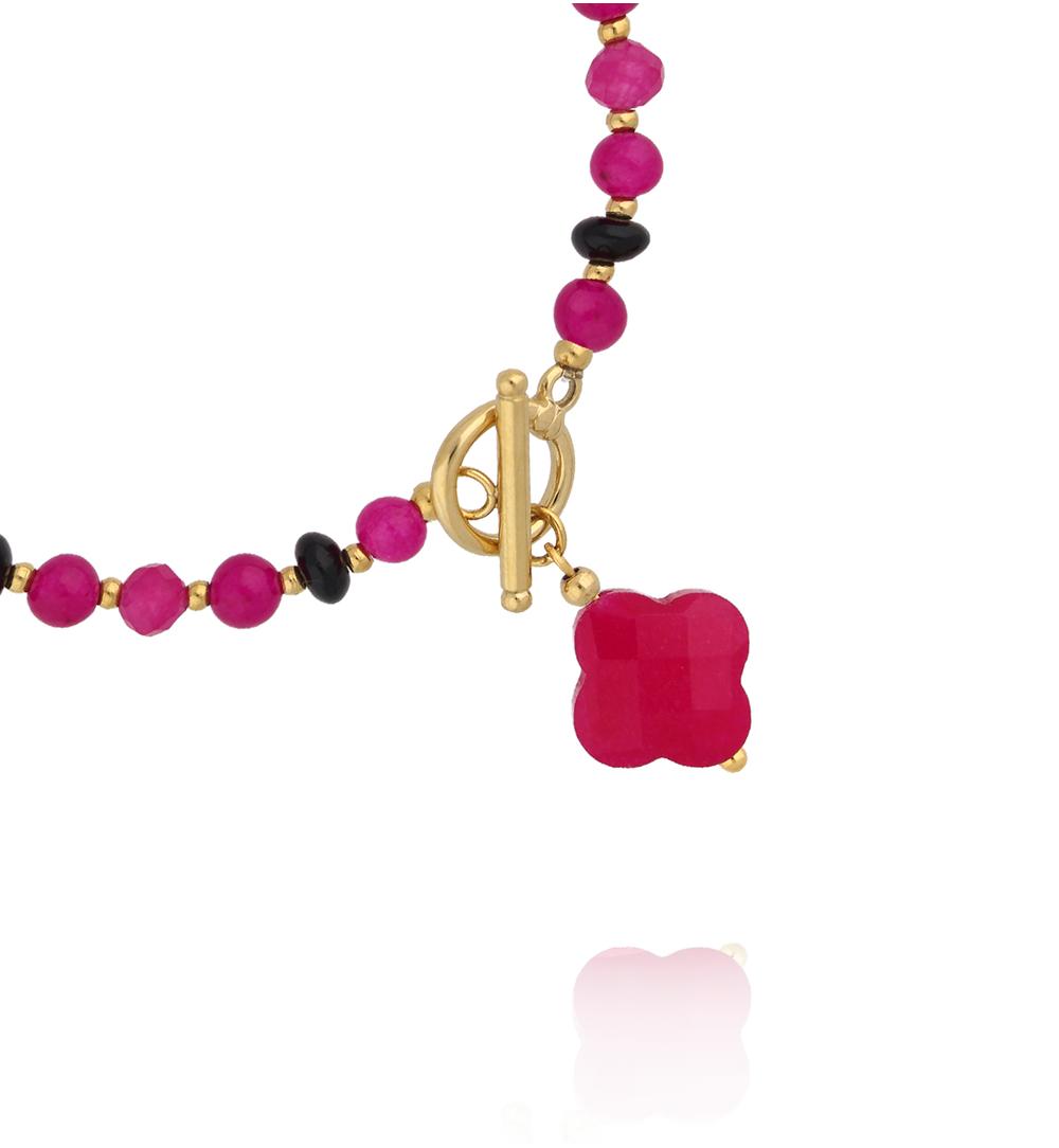 Bransoletka z jadeitami z koniczynką i złotym zapięciem BPA0641