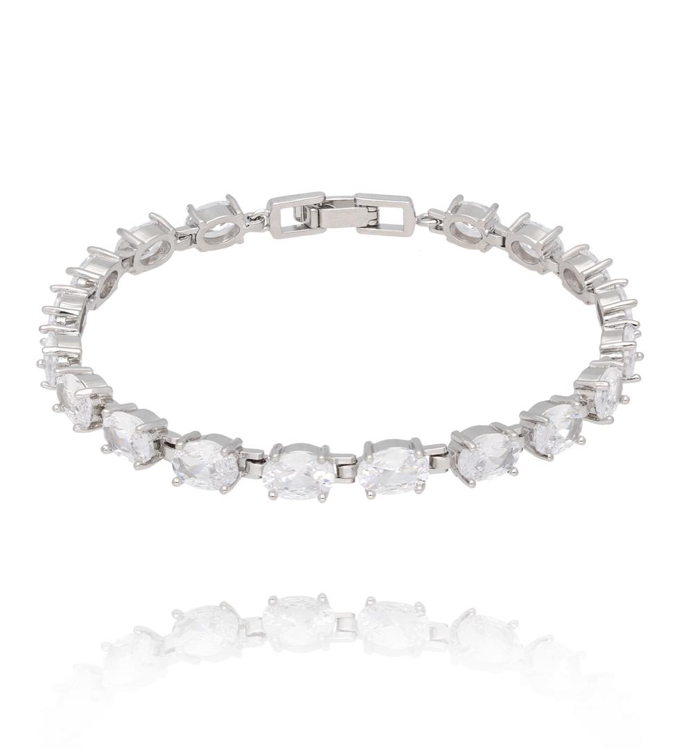 Bransoletka tenisowa w srebrnym wykończeniu z owalnymi kryształami BSS0289