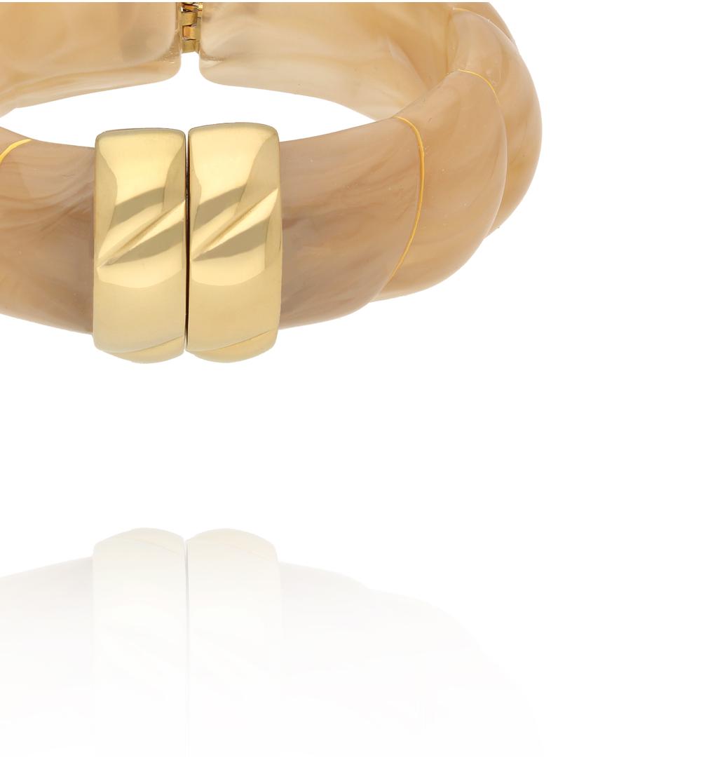 Bransoletka w odcieniu ciepłego karmelu ze złotym zapięciem BEU0004