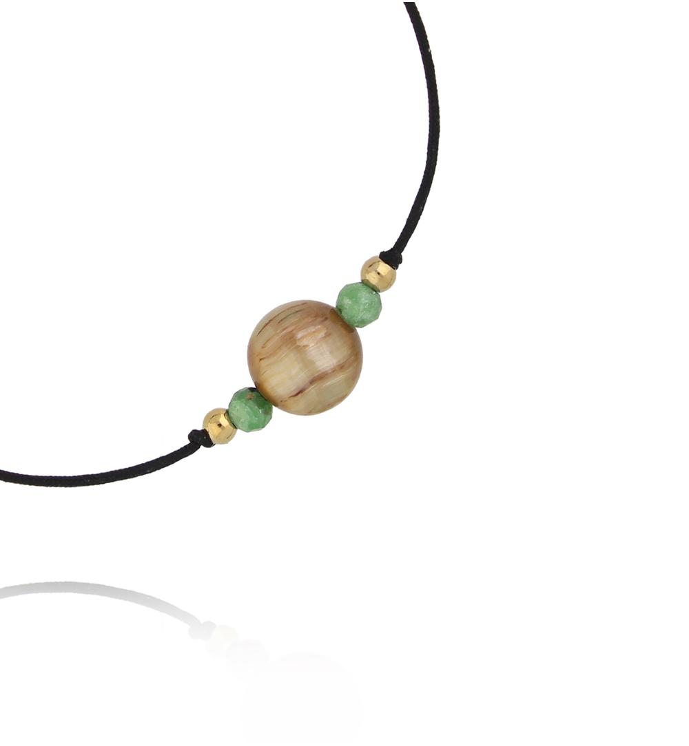 Bransoletka z czarnym sznurkiem i zielonym kamieniem BMT0001