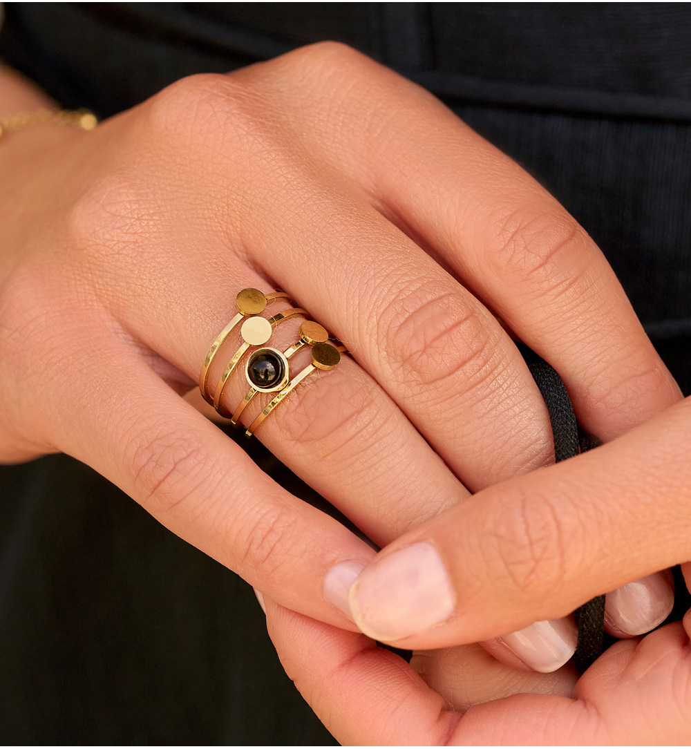 Pierścionek złoty z czarnym agatem PSA0971