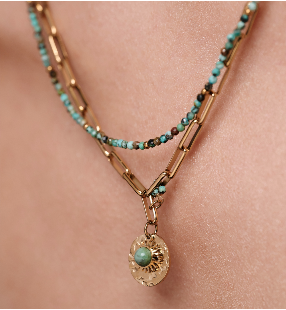 Naszyjnik złocony z łańcuchem i kamieniami naturalnymi NPA1461