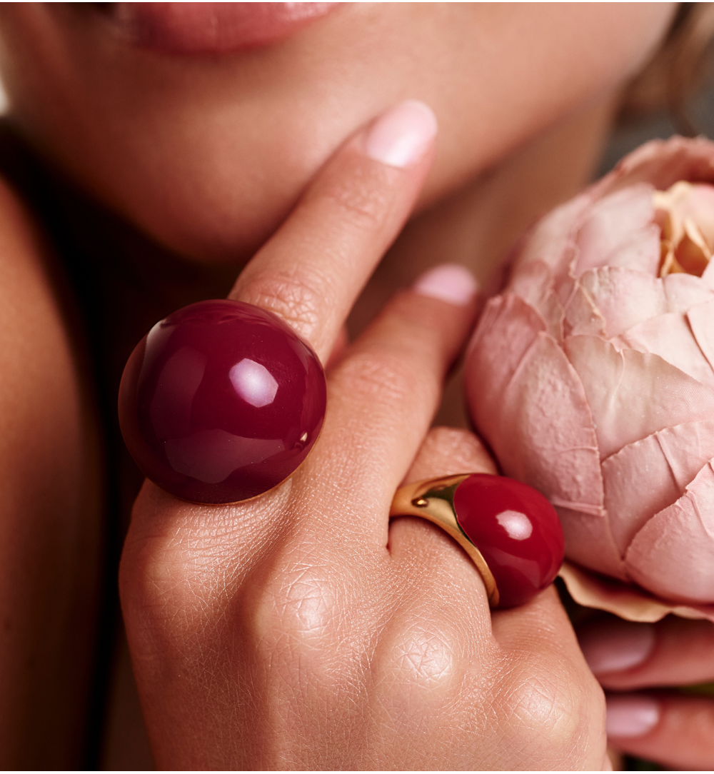 Pierścionek złoty z bordową emalią PSA1254