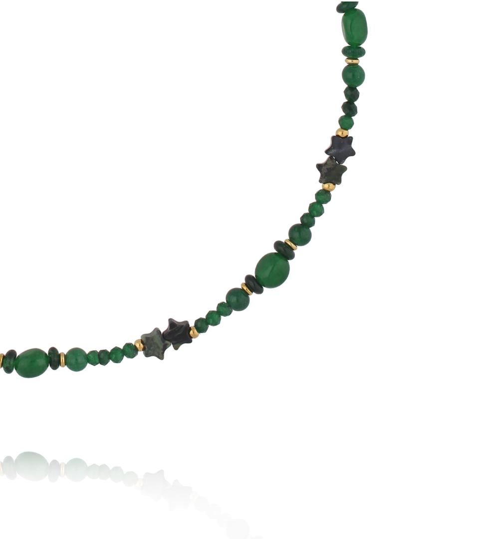 Naszyjnik z zielonych kamieni z motywem gwiazdek NTW1585