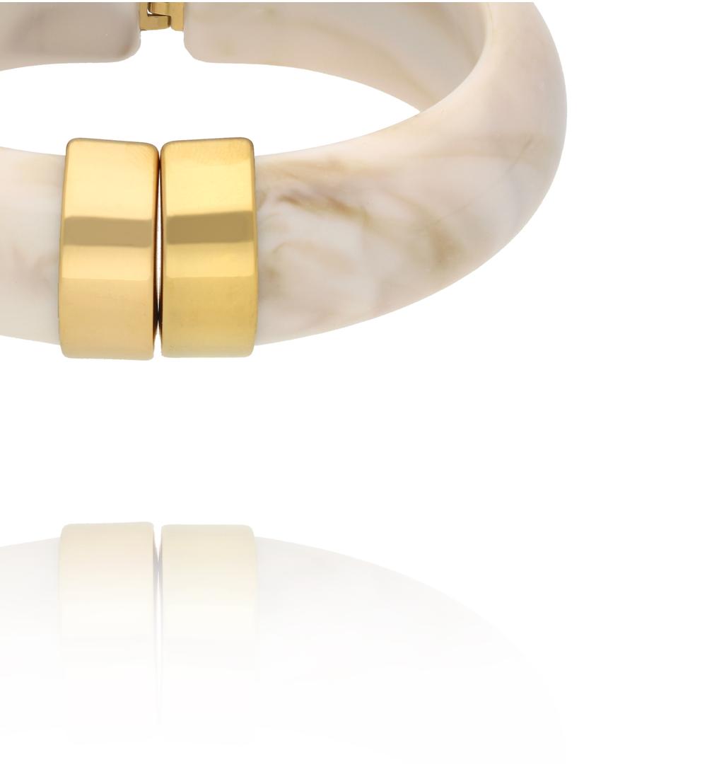 Bransoletka w odcieniu kości słoniowej ze złotym zapięciem BEU0014