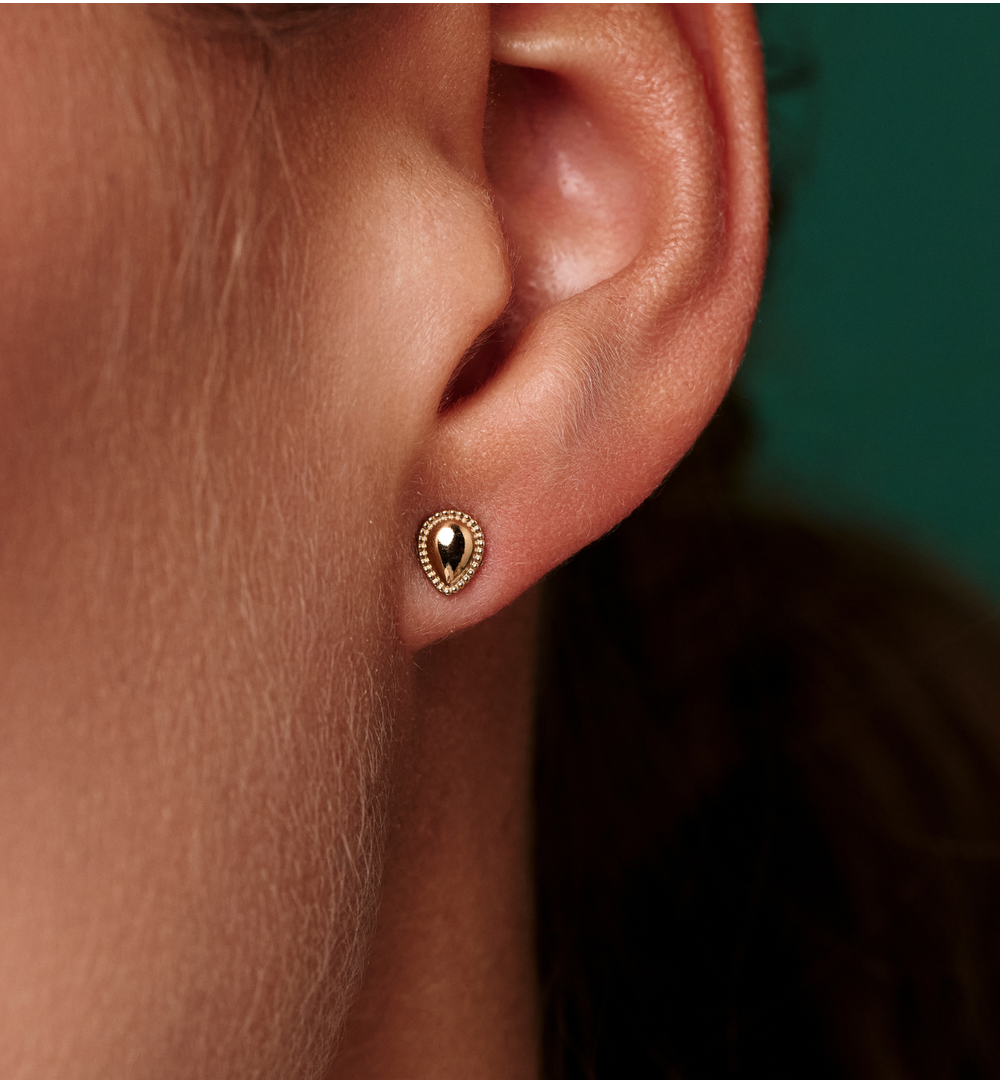 Kolczyki – złocone łezki KSY0570