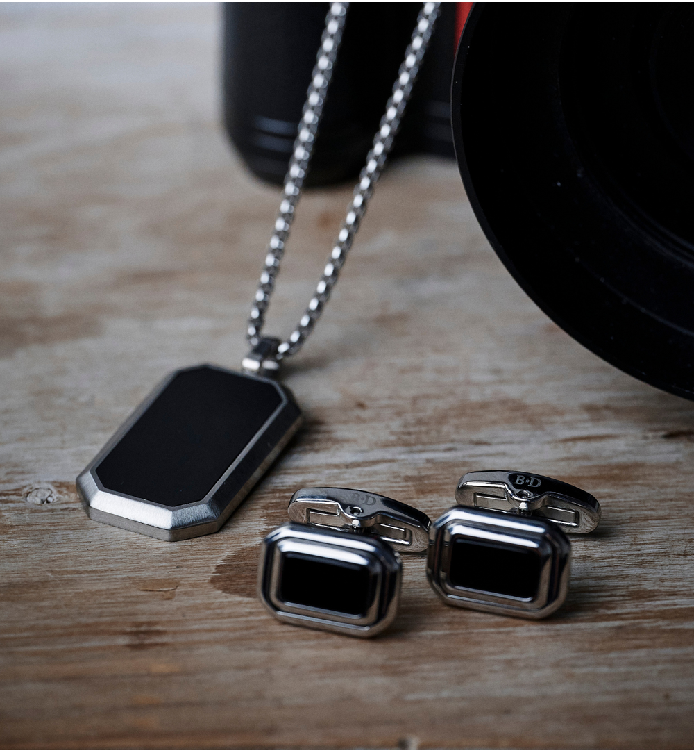 Naszyjnik męski z czarną zawieszką Erp NMITC0119