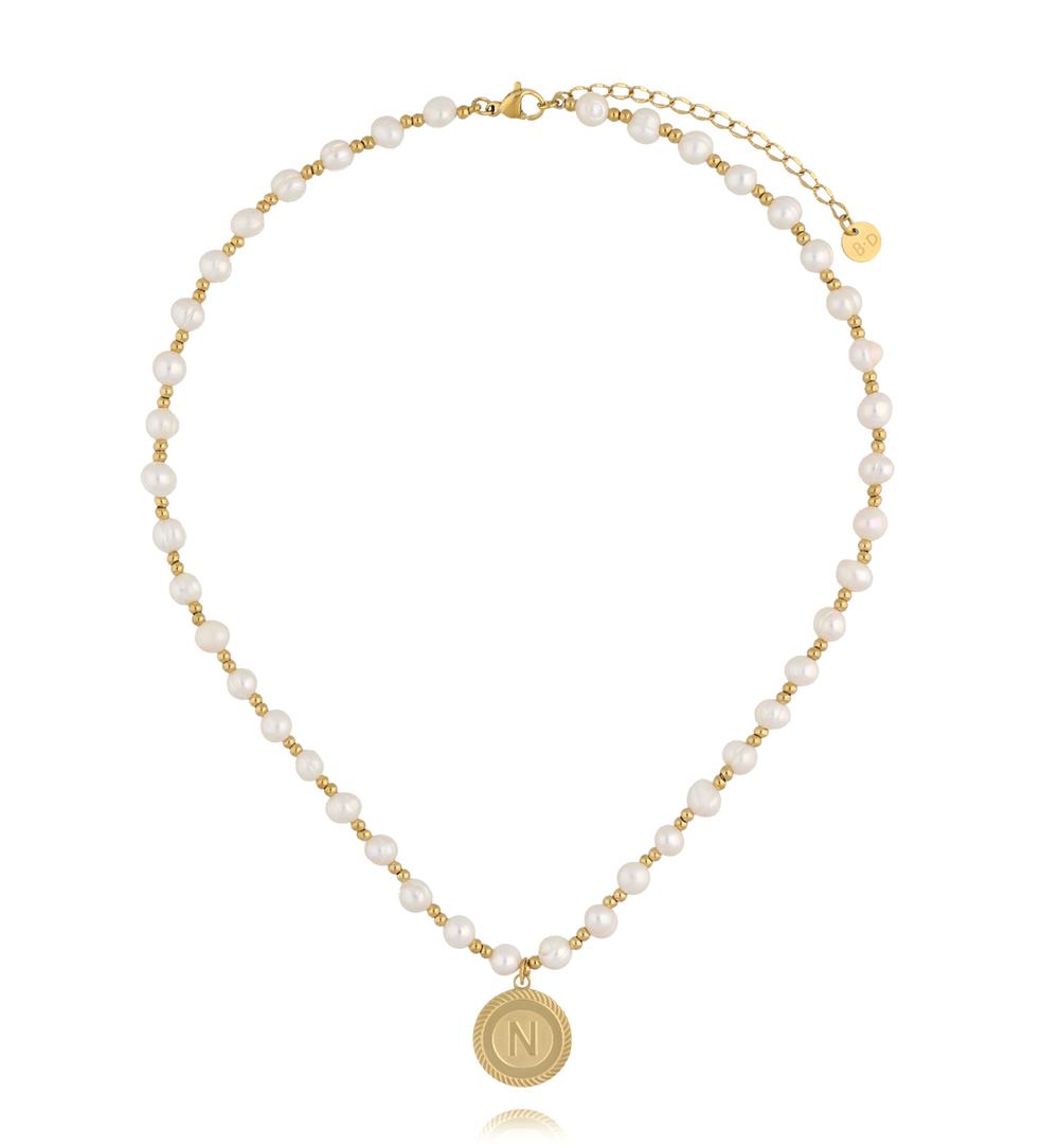 Naszyjnik z pereł z literką N NPE0381