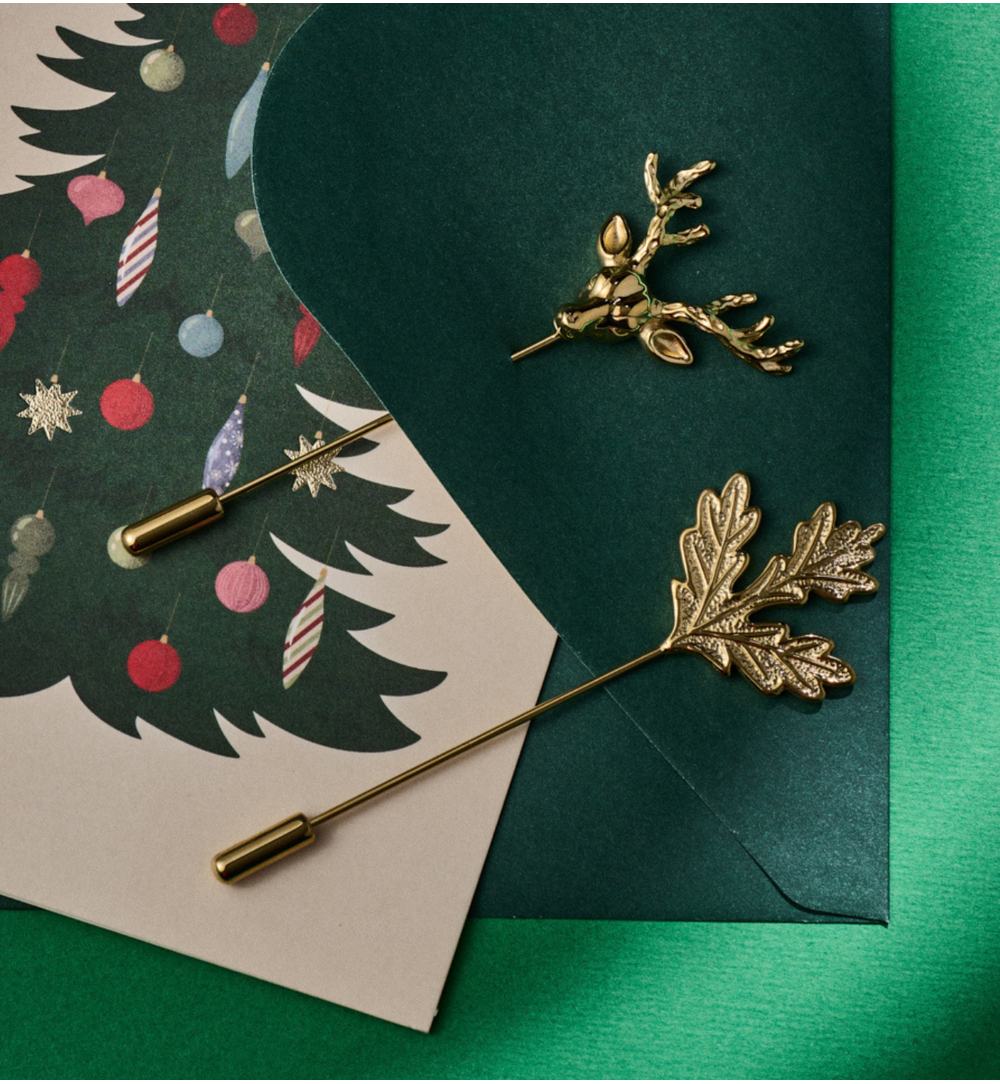 Broszka szpilka z głową jelenia – złota BRSA0012