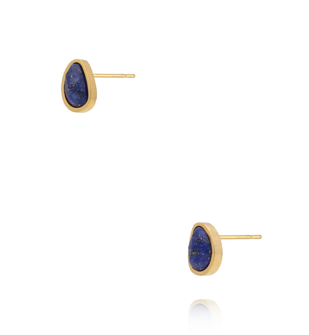 Kolczyki z nieregularnymi lapisami lazuli w złotej oprawie KEA0129