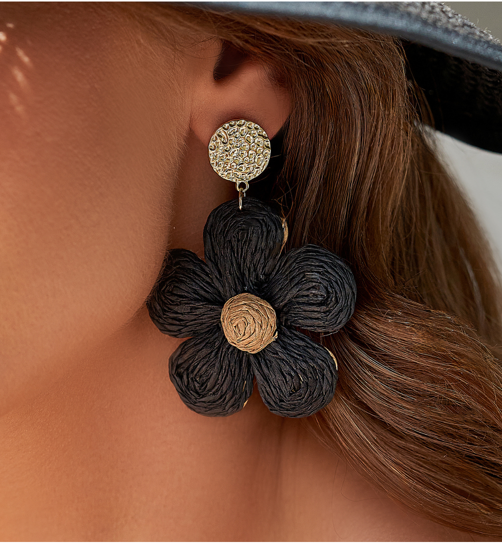 Kolczyki czarne ze sznurkiem Summer Flower KSO0020