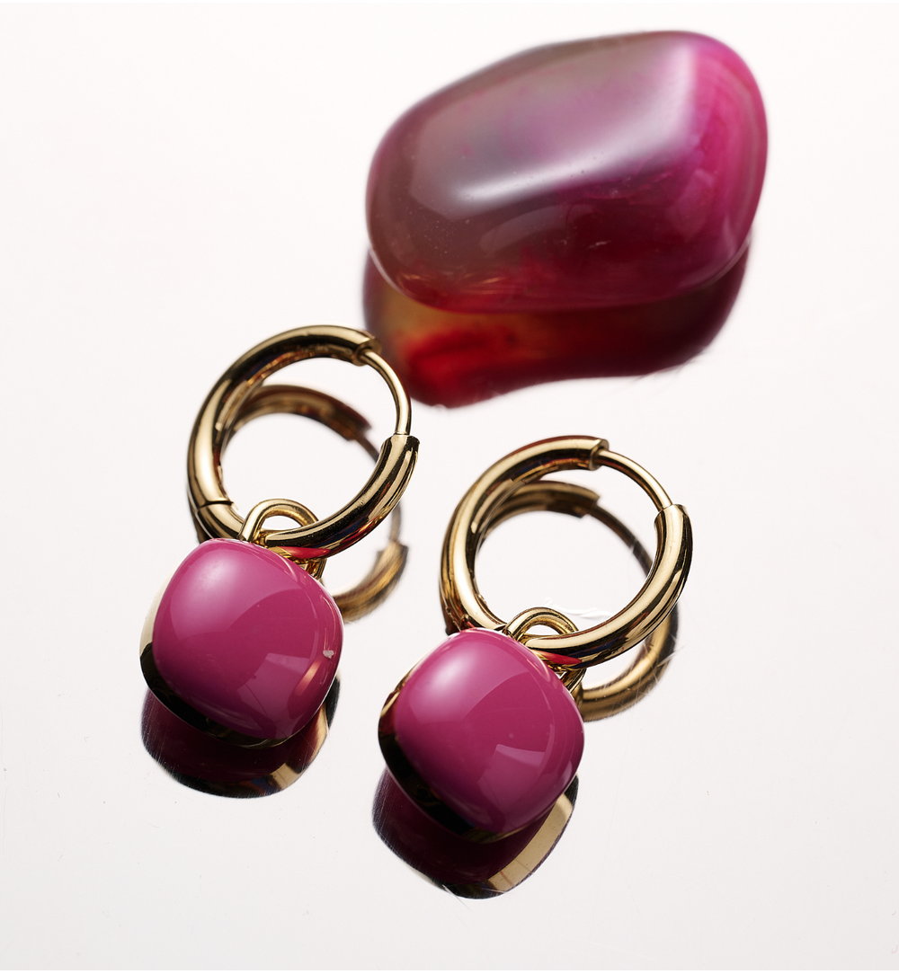 Kolczyki kółka z fuksjową zawieszką KSY0372