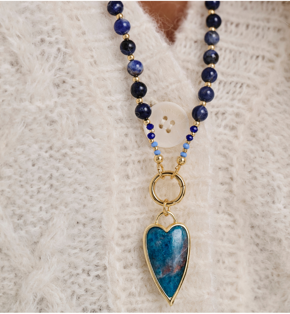 Naszyjnik granatowy z sodalitami i sercem NSC0674