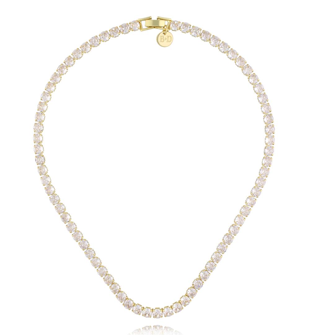 Naszyjnik typu tennis z kwadratowymi kryształkami w złotej oprawie NS0425