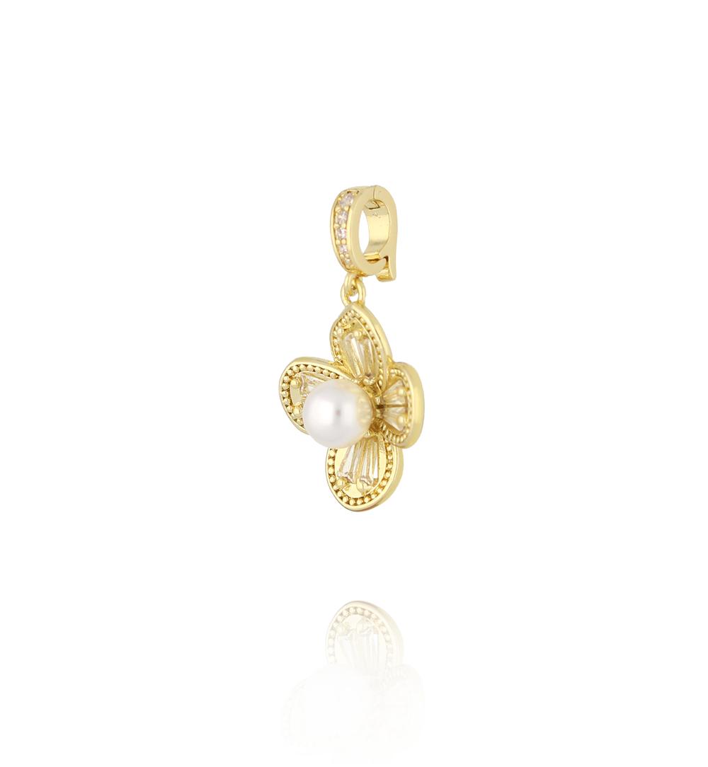 Charms złoty kwiat z perłą i kryształkami CHSS0064