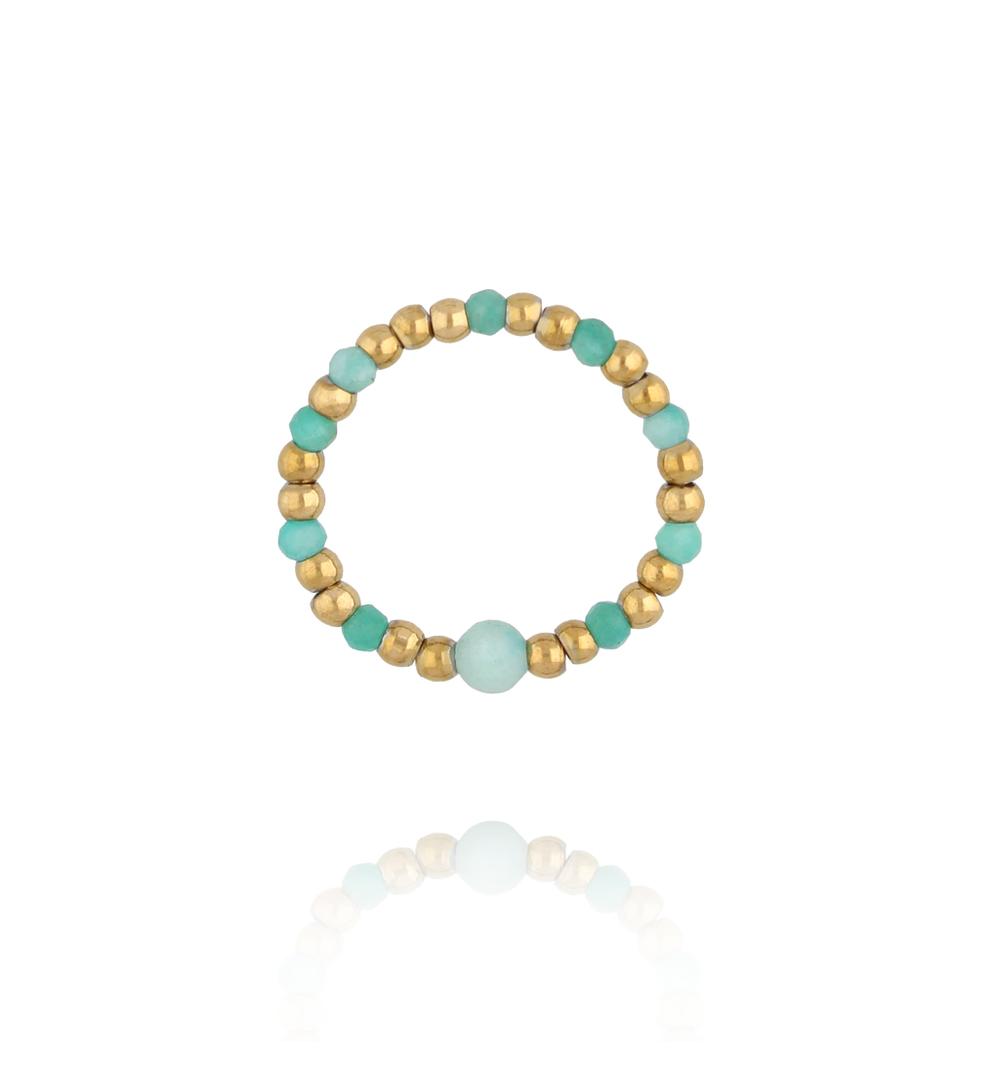 Pierścionek elastyczny ze złotych kuleczek z amazonitem PTW0612