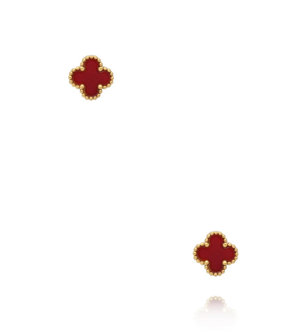 Kolczyki koniczynki z bordową emalią w złotej oprawie KSY0601