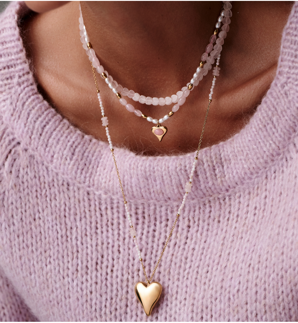 Naszyjnik z kwarcu różowego – serca NTW1650