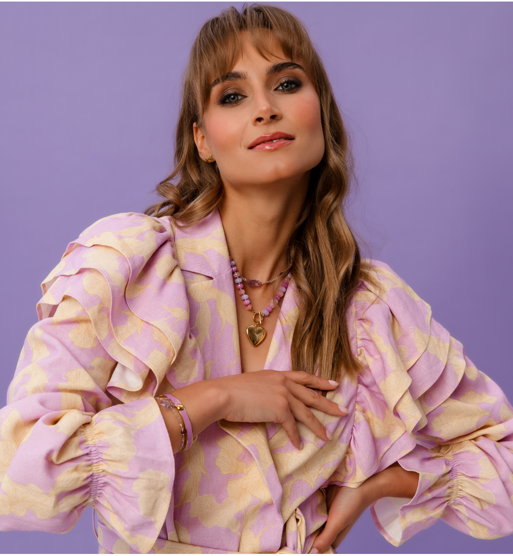 Naszyjnik z pastelowych kamieni naturalnych z serduszkiem i perłami NPA1445