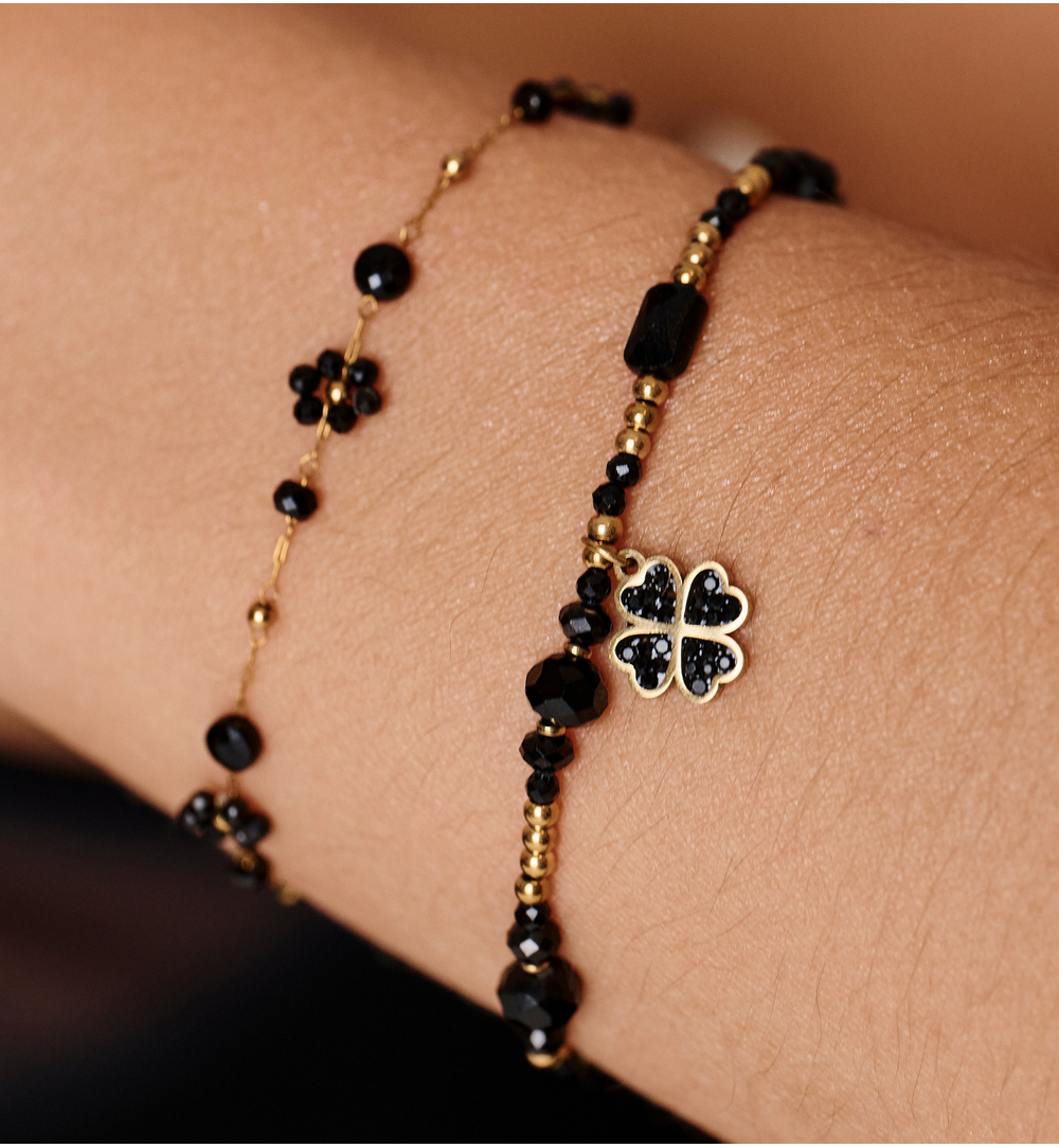 Bransoletka z turmalinami i czarnymi agatami z motywem kwiatków BSC2390