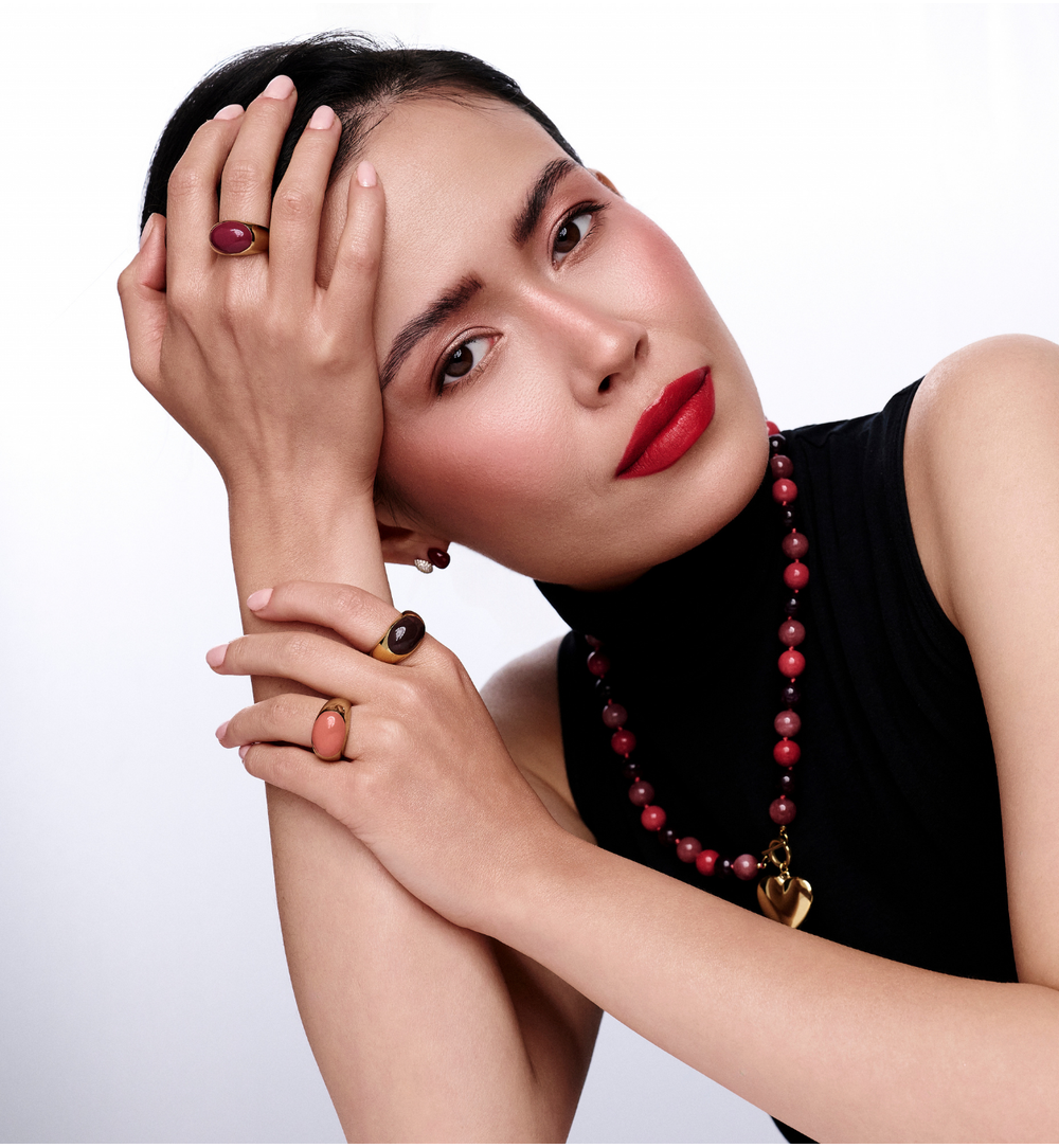 Pierścionek sygnet z koralową emalią PSA1169