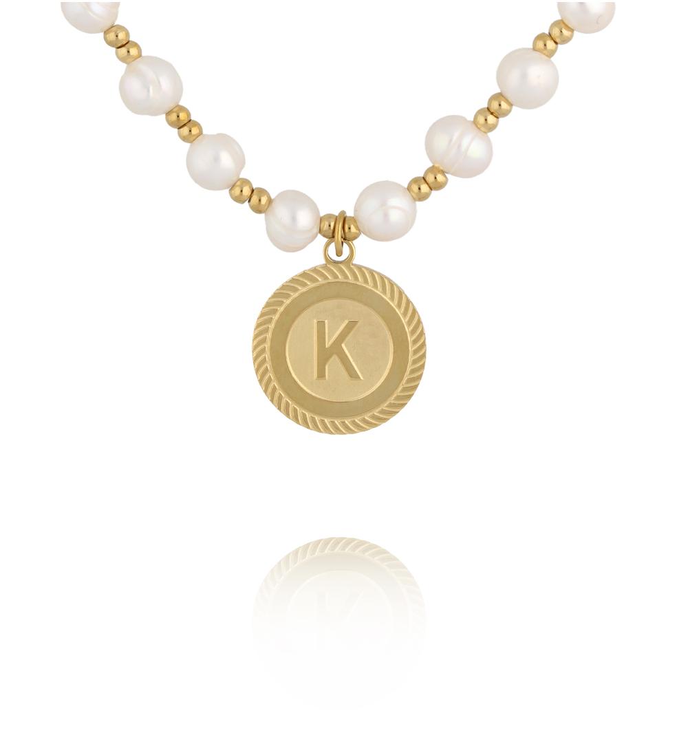 Naszyjnik z pereł z literką K NPE0379
