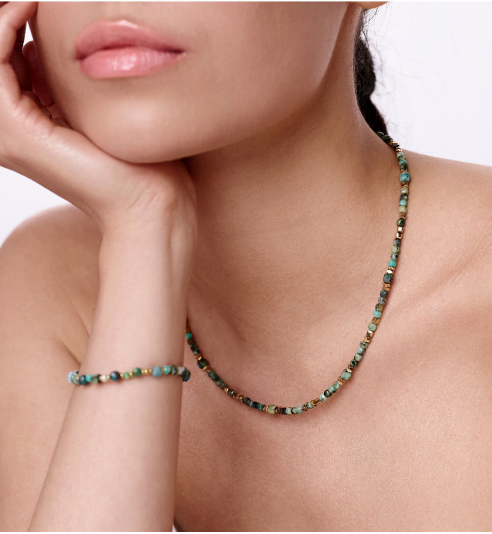 Naszyjnik z afrykańskim turkusem i złotymi akcentami NPA1464