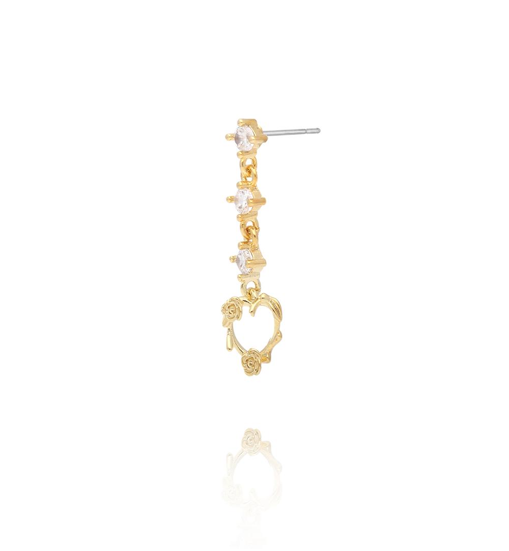 Zestaw złotych kolczyków z zawieszkami KLU0185