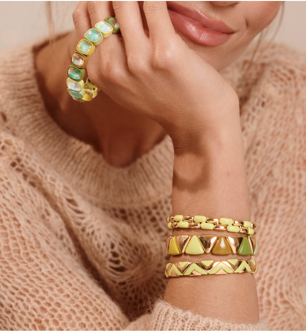 Bransoletka geometryczna w odcieniu limonkowej zieleni BCR0050