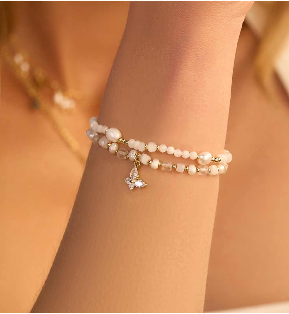 Bransoletka biała z kamieniami księżycowymi BTW2707